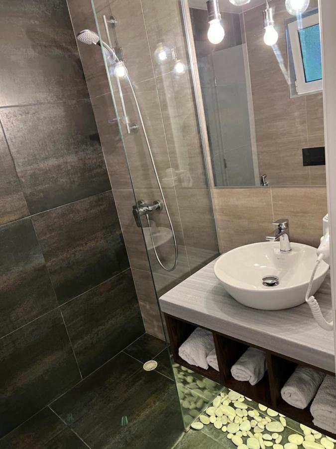 Kanes Bohemian Boutique Hotel ساراندا المظهر الخارجي الصورة